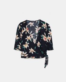 printed shirt with bow x at Zara